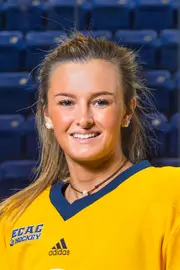 Tori DeAngelis Headshot