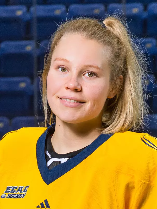 Anna Kilponen Headshot