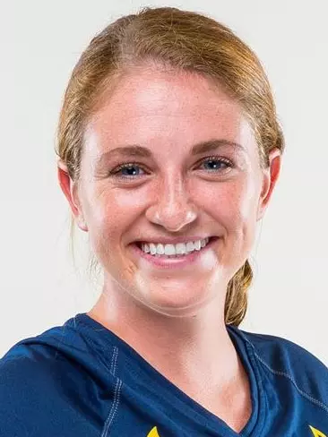 amanda blum head shot