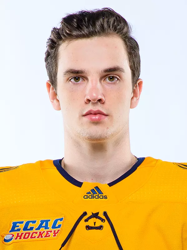 Desi Burgart 2018-19 Headshot