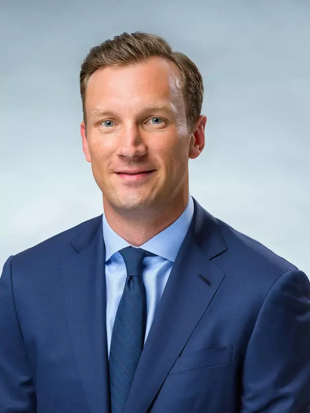 Dunleavy Headshot 2018-19