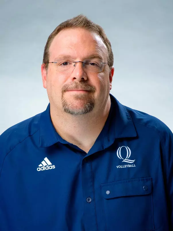 Chad Davis Headshot 2018-19