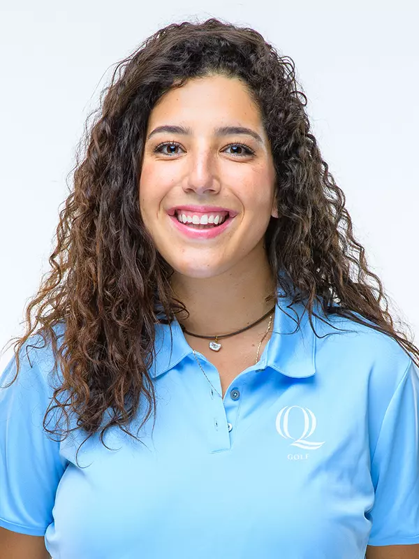 Luciana Headshot 2018-19