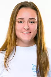 Hannah Wickson headshot
