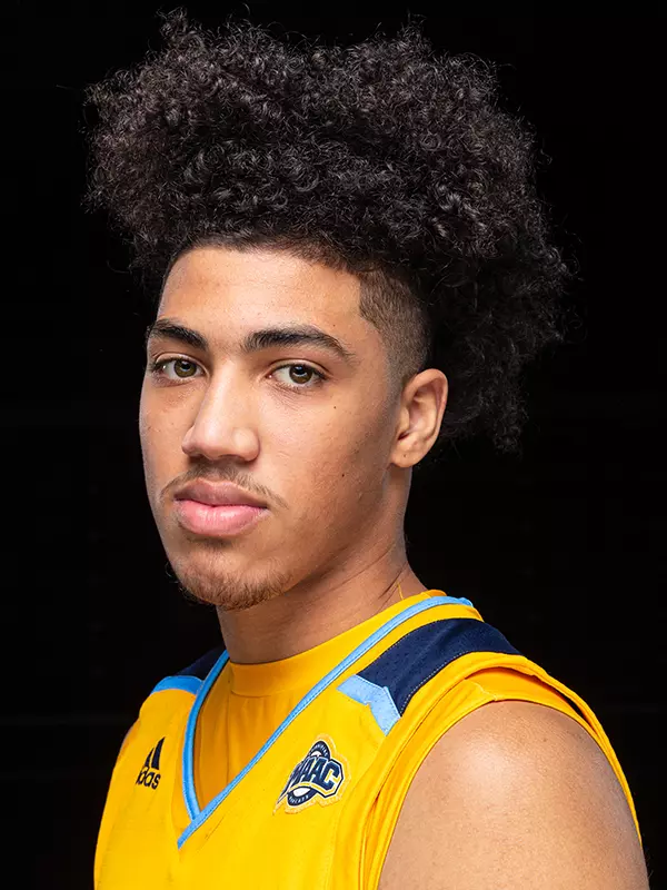 Luis Kortright Headshot