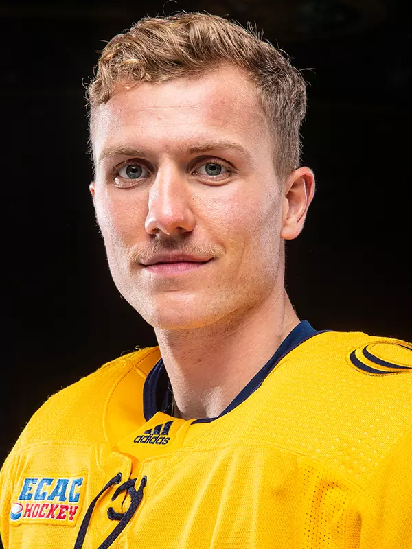 Guus van Nes 2020-21 Headshot