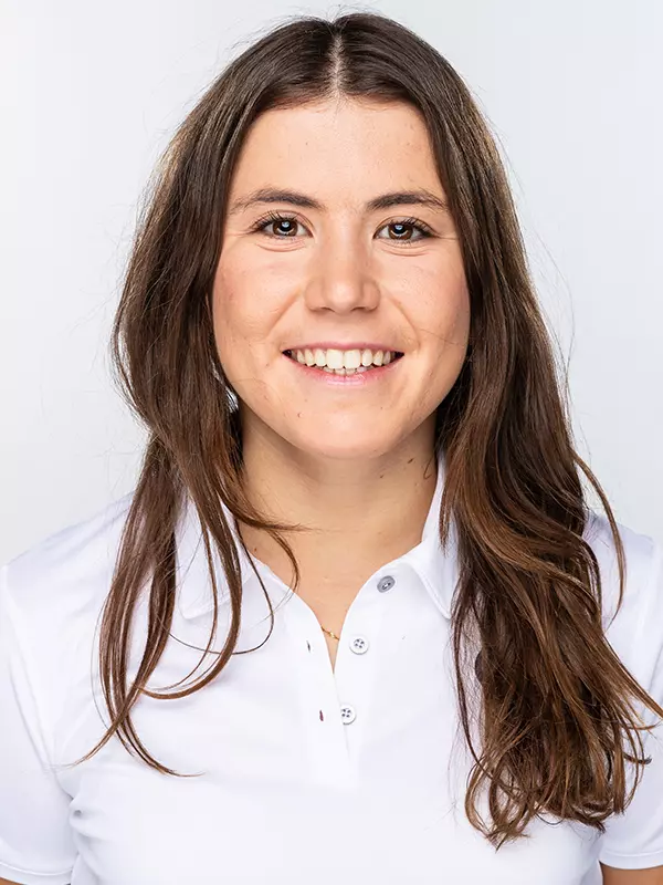 Elena Ybarra 2021 Headshot