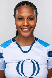 Maya Henry 2021 Headshot