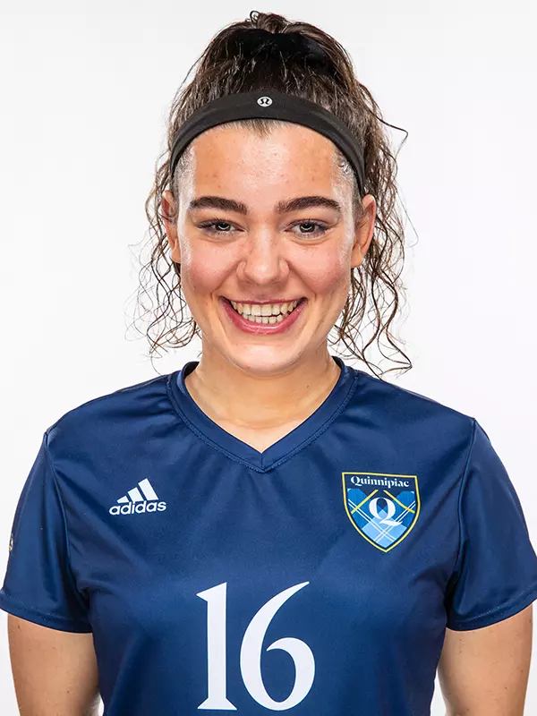 Fleur Cordier Headshot 2021