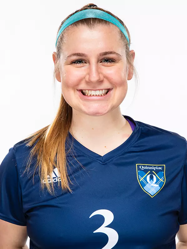 Lauren Azzolino Headshot 2021