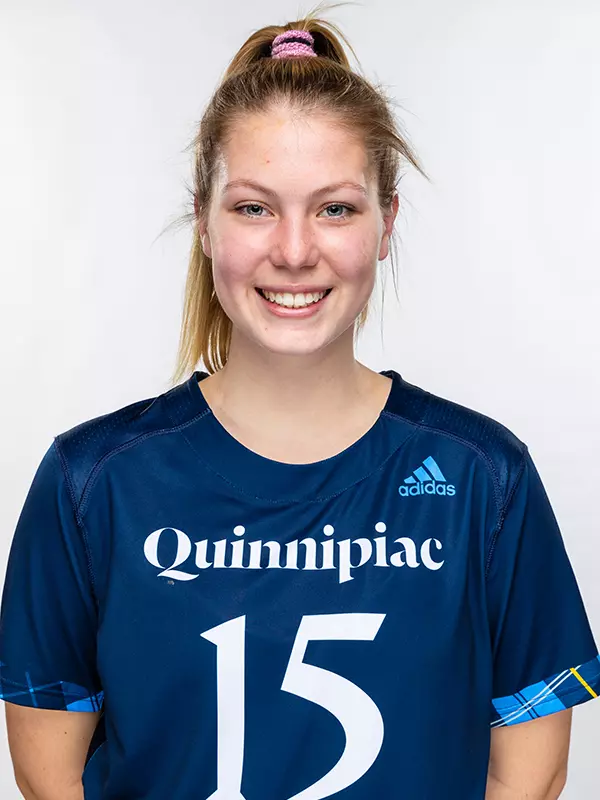 Maddie Noel Headshot 2021