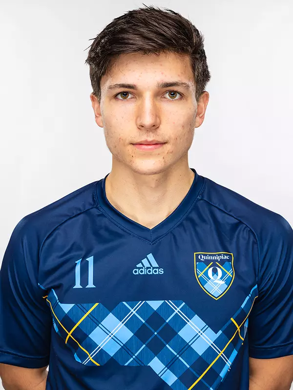 Alex Holle Headshot 2021