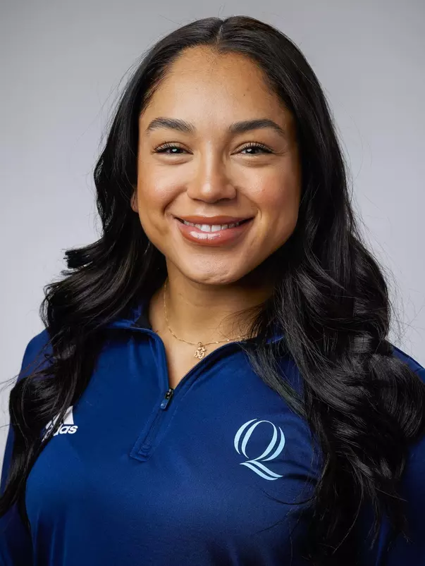 Mandie Perez Headshot (10/31/22)