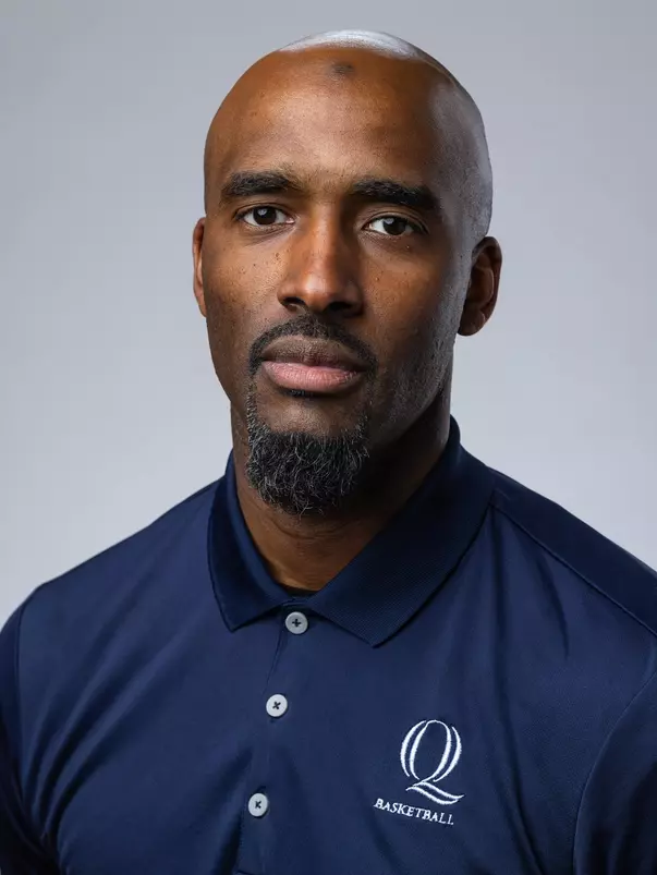 Tahar Sutton Headshot (10/31/22)