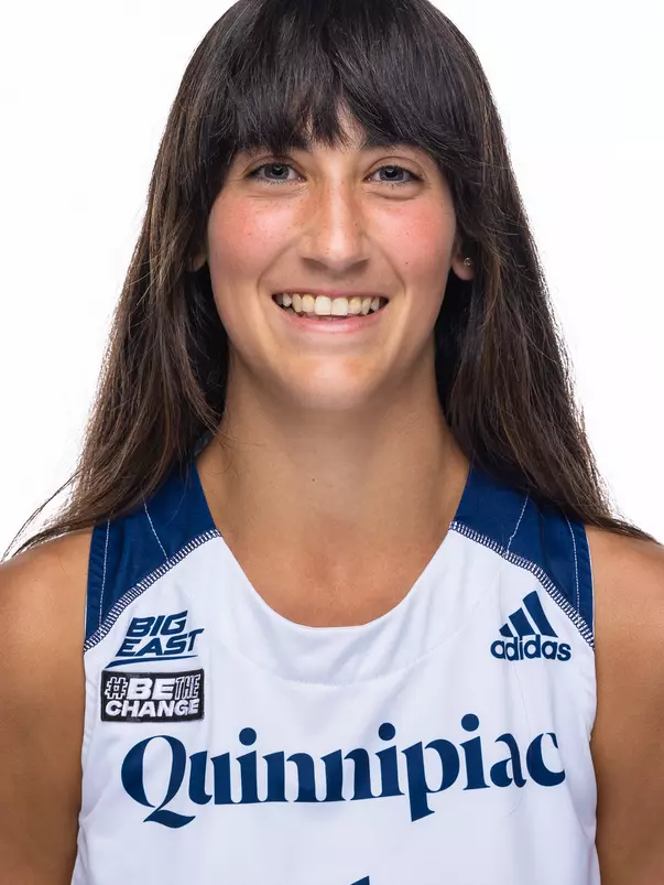 Amanda Funaro headshot