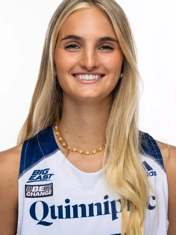 Emilia Massarelli headshot