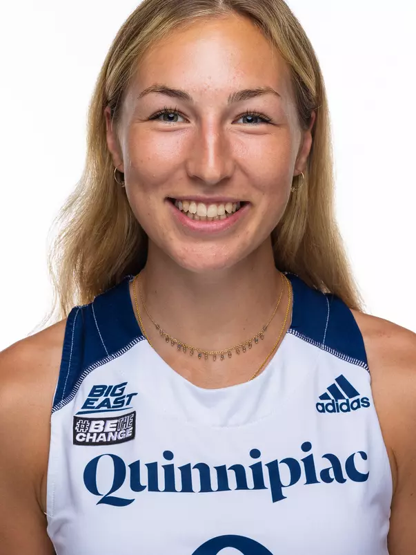 Stella Tegtmeier headshot