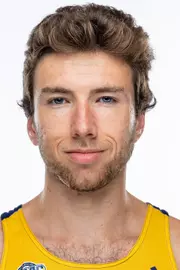 Cam Starr headshot