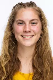 Clare Veverka headshot