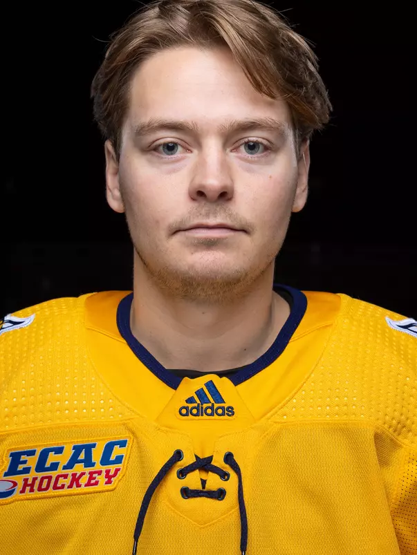 Nordqvist Headshot 2022