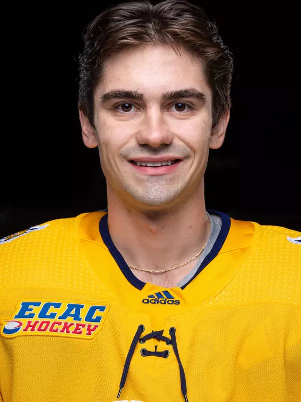 Czerneckianair Headshot 2022