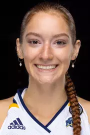 Makenzie Helms headshot