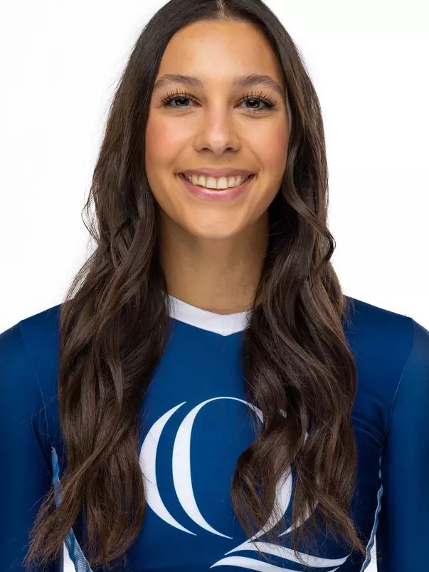 Summer Knoell Headshot 2023