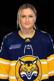 Nina Steigauf headshot
