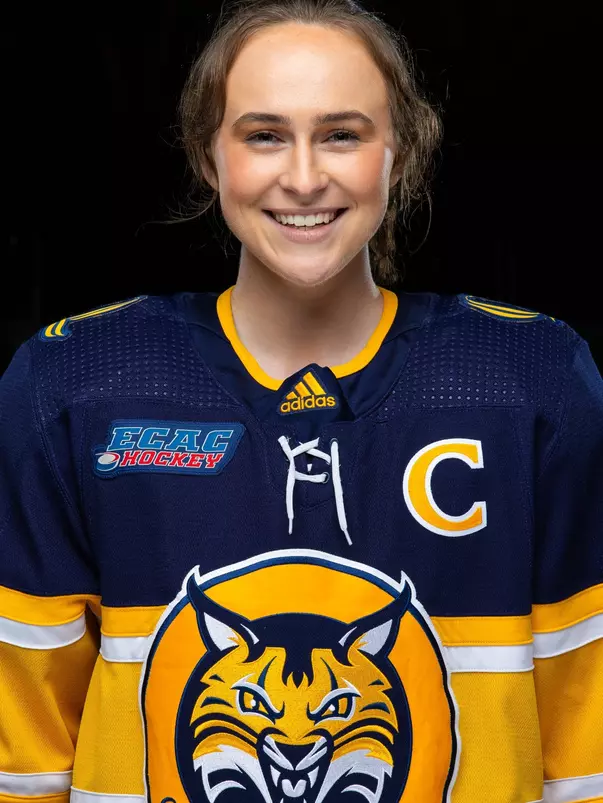 Reilly Headshot 2023