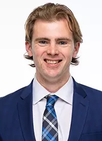 Castan Sommer Headshot