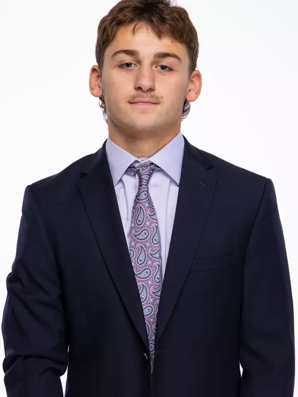 Carter Hills Headshot 2025-26