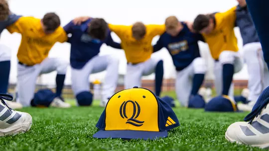 Baseball Pregame Huddle Against Niagara (April 22, 2026 in Hamden, Conn.)