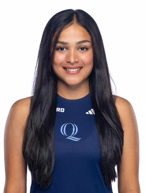 Sia Mahajan 26-27 Headshot