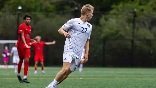 Benjamin Telle Looks Back at the Ball vs. Stony Brook