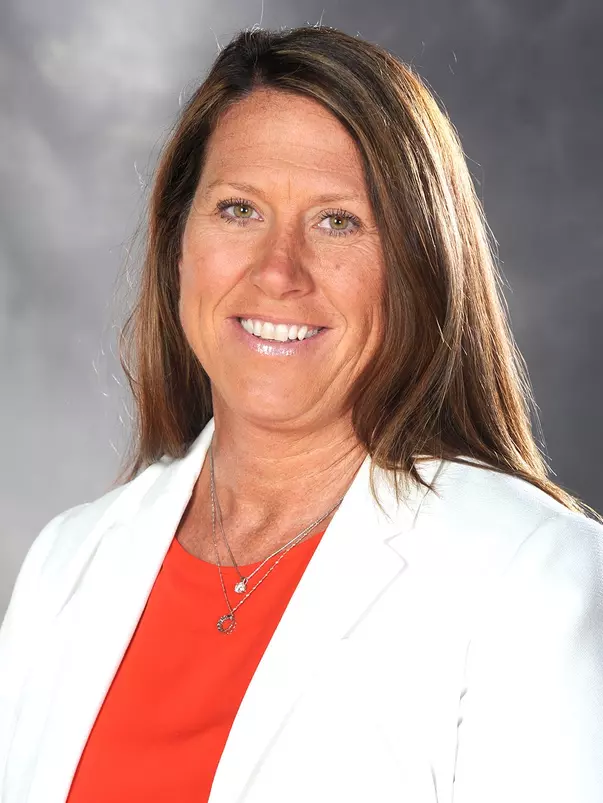 Mazeitis-Fontenot, Heather head shot 2017 (volleyball)