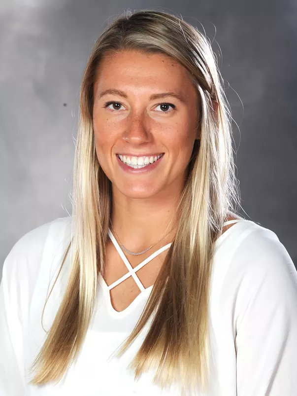 Zimmerman, Katie head shot 2017 (volleyball)