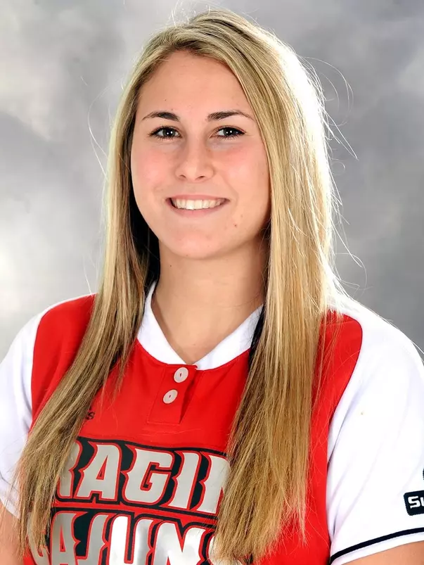 Holland, Brittany 2018 Softball Headshot