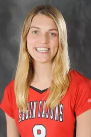Davis, Sydney 2018 Headshot
