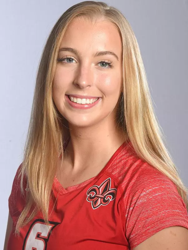 Bennett, Kelsey 2019 Headshot