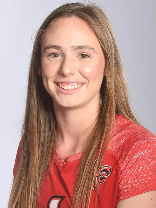 Hebert, Lexi 2019 Headshot