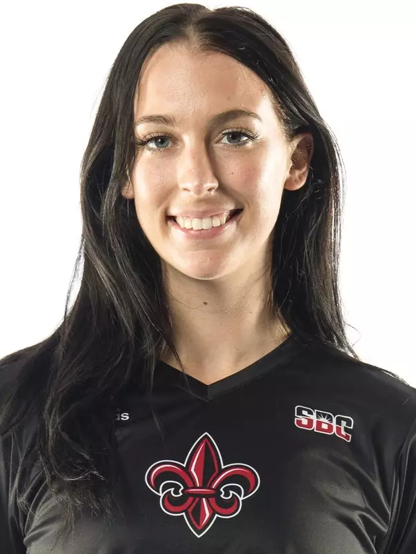 Bennett, Kelsey 2021 Headshot