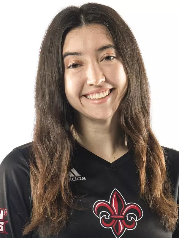 Turner, Claire 2021 Headshot