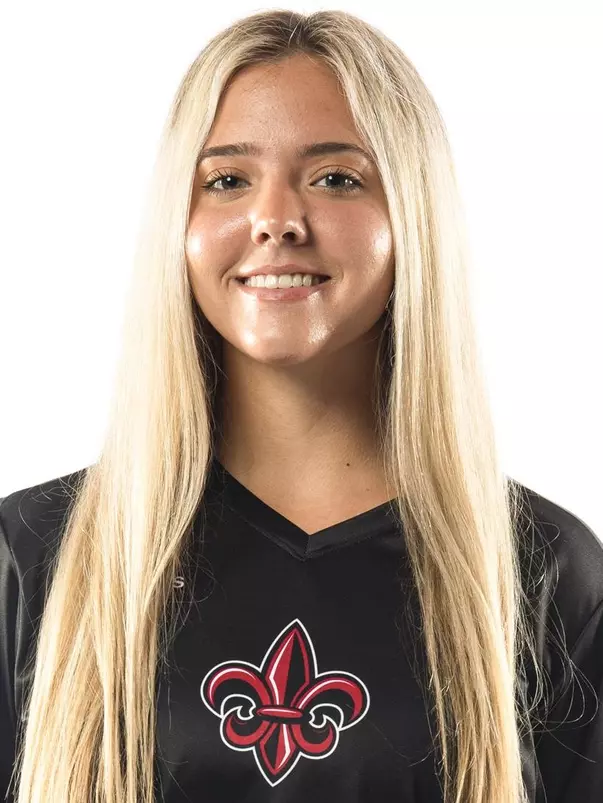 Young, Carsen 2021 Headshot