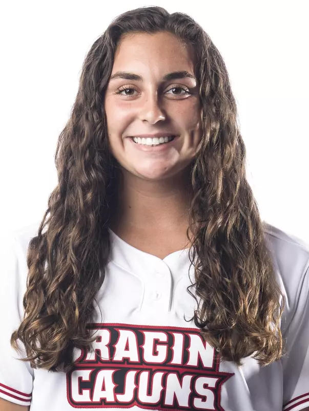 Piskos, Sophie 2021-22 Headshot