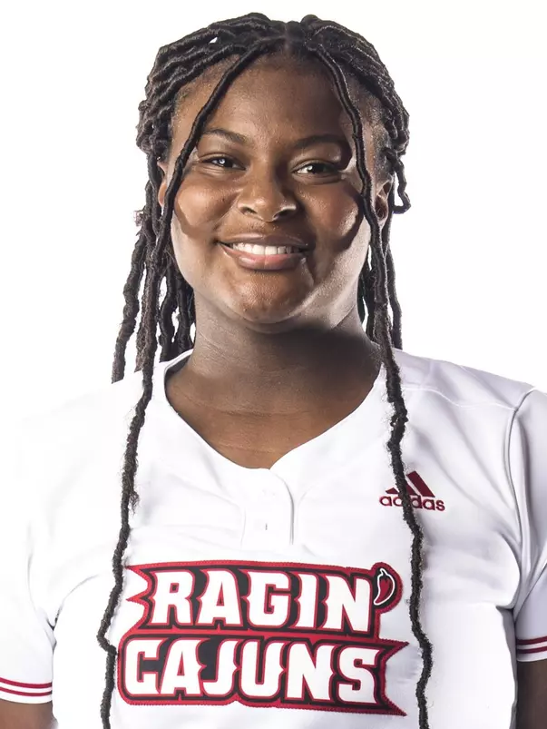 Roman, Taylor 2021-22 Headshot