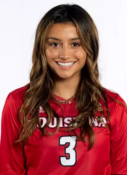 VB Taix, Danielle 2022 season headshot