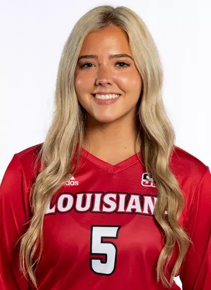 VB Young, Carsen 2022 season headshot