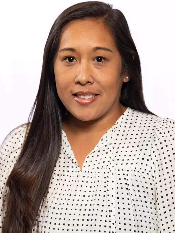 Vallejos, Stephanie 2022-23 Headshot GOOD