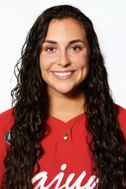 SB Piskos, Sophie 2023-24 Season Headshot