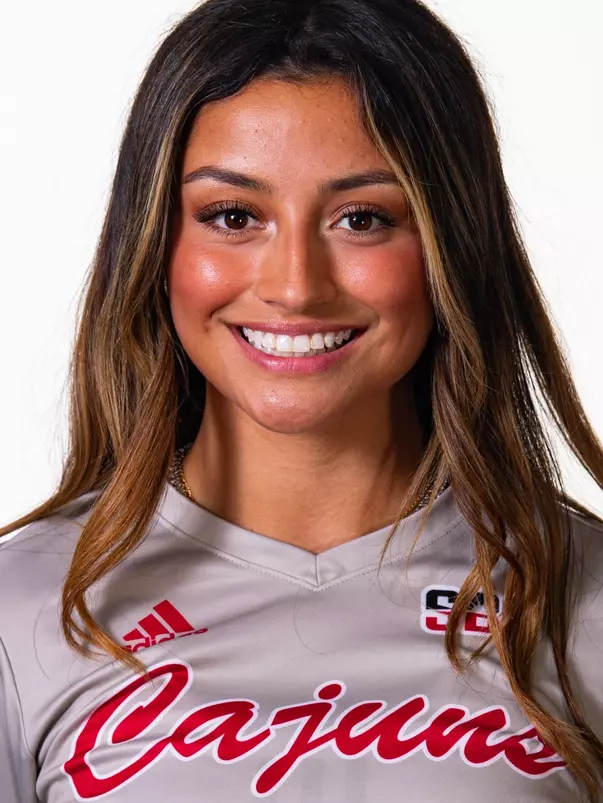 VB Taix, Danielle 2023 Season Headshot